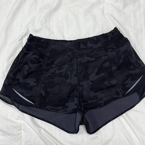 Lululemon Hotty Hot HR 2.5”